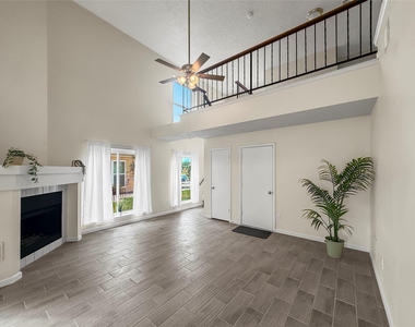 13635 Repa Lane - Photo Thumbnail 4