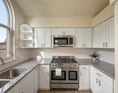 13635 Repa Lane - Photo Thumbnail 12