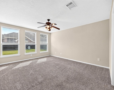 7603 Kenmark Court - Photo Thumbnail 19