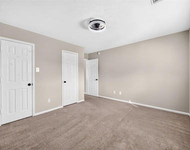 7603 Kenmark Court - Photo Thumbnail 33