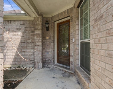 30026 Luna Lakes Drive - Photo Thumbnail 7
