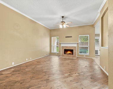 30026 Luna Lakes Drive - Photo Thumbnail 12
