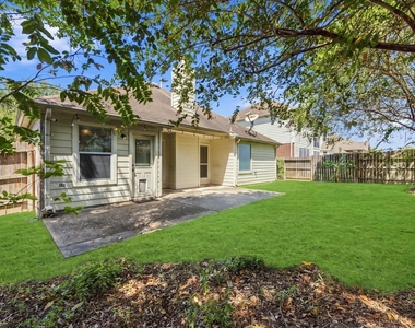 30026 Luna Lakes Drive - Photo Thumbnail 29