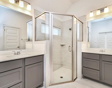 1318 Lakeside Creek Road - Photo Thumbnail 11