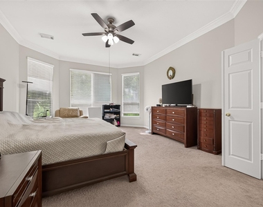 214 Kentwood Ridge Court - Photo Thumbnail 21