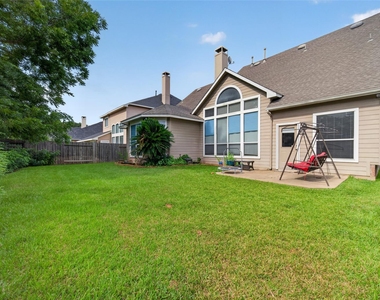 214 Kentwood Ridge Court - Photo Thumbnail 37