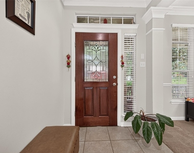 214 Kentwood Ridge Court - Photo Thumbnail 4