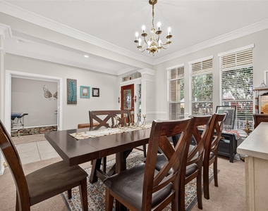 214 Kentwood Ridge Court - Photo Thumbnail 9