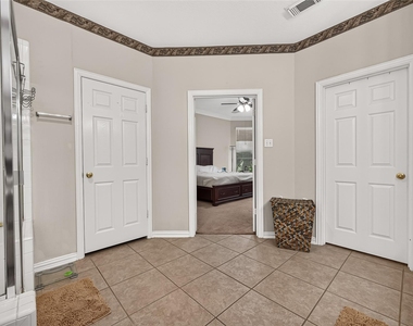 214 Kentwood Ridge Court - Photo Thumbnail 27
