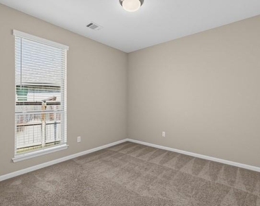 5123 Morrison Drive - Photo Thumbnail 11