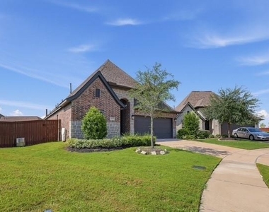 5123 Morrison Drive - Photo Thumbnail 17