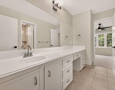 2103 Shadybriar Drive - Photo Thumbnail 43