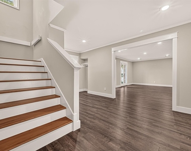 2103 Shadybriar Drive - Photo Thumbnail 29