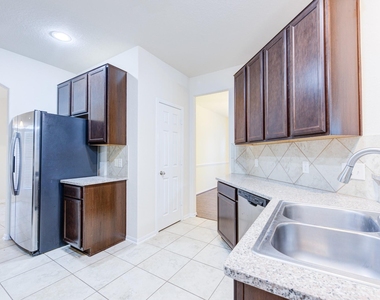 3251 View Valley Trail - Photo Thumbnail 10