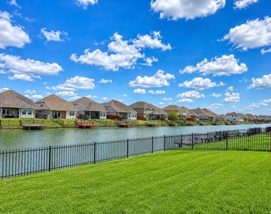 24635 Signorelli Way - Photo Thumbnail 27