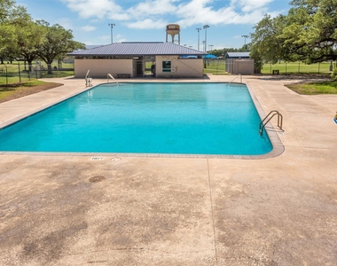 10407 Winding Trail Road - Photo Thumbnail 35
