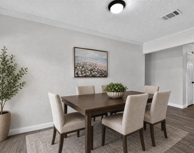 10407 Winding Trail Road - Photo Thumbnail 17