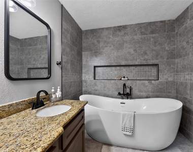 10407 Winding Trail Road - Photo Thumbnail 26