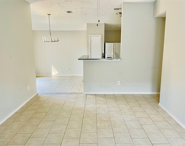 20519 Boxridge Lane - Photo Thumbnail 1