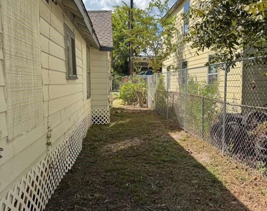 6810 Bleker Street - Photo Thumbnail 38