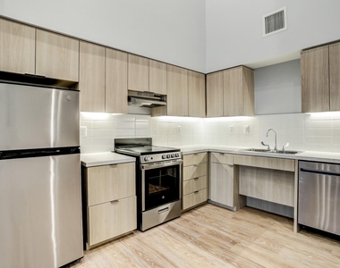3113 Saint Charles Street - Photo Thumbnail 6
