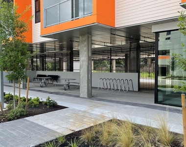3113 Saint Charles Street - Photo Thumbnail 2