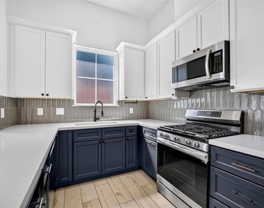 4508 Old Yale Street - Photo Thumbnail 6