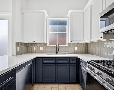 4508 Old Yale Street - Photo Thumbnail 7