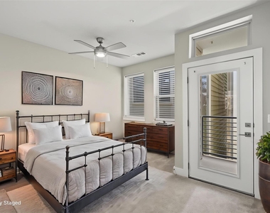 4819 Caroline Street - Photo Thumbnail 1