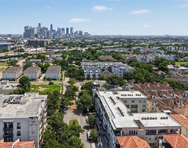 4819 Caroline Street - Photo Thumbnail 19