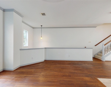 1517 Drew Street - Photo Thumbnail 8