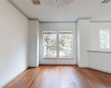 1517 Drew Street - Photo Thumbnail 7