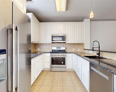 1517 Drew Street - Photo Thumbnail 12