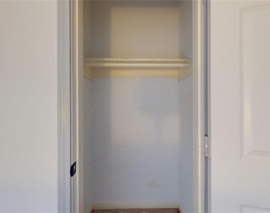 1517 Drew Street - Photo Thumbnail 21