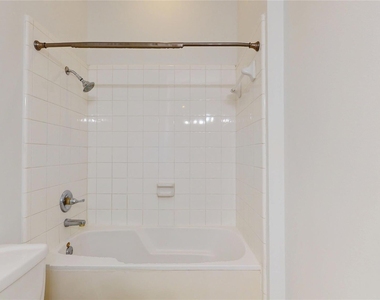 1517 Drew Street - Photo Thumbnail 29