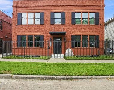 6825 Avenue C - Photo Thumbnail 8