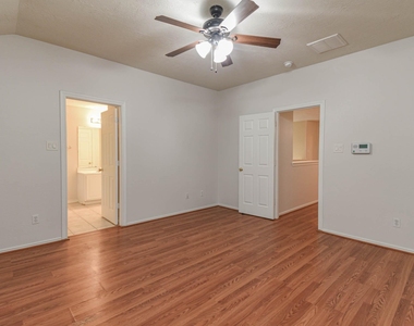 213 E Summerhaze Circle - Photo Thumbnail 19