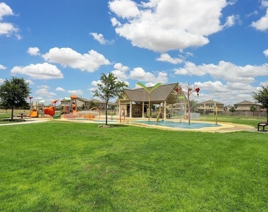 25414 Cheshire Knoll Street - Photo Thumbnail 27