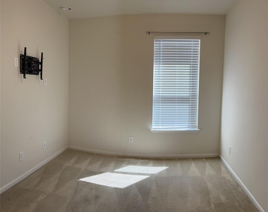 25414 Cheshire Knoll Street - Photo Thumbnail 18