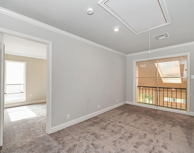 10 Woodstone Street - Photo Thumbnail 40
