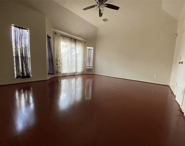 12522 Mesquite Hollow Lane - Photo Thumbnail 5