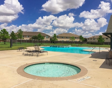 5016 Fjord Court - Photo Thumbnail 28