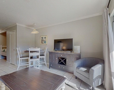 6300 Seawall Boulevard - Photo Thumbnail 11