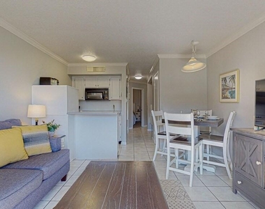 6300 Seawall Boulevard - Photo Thumbnail 13