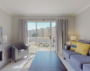 6300 Seawall Boulevard - Photo Thumbnail 10