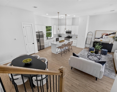 835 Rachel Street - Photo Thumbnail 6