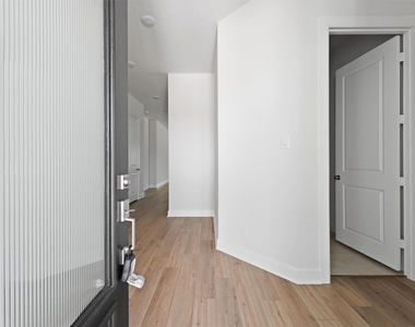 10622 William Park Drive - Photo Thumbnail 2