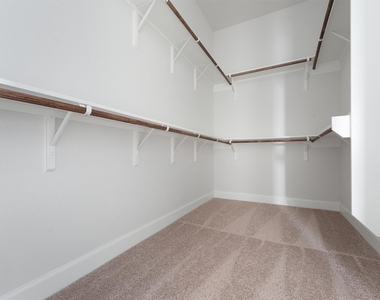 10622 William Park Drive - Photo Thumbnail 13