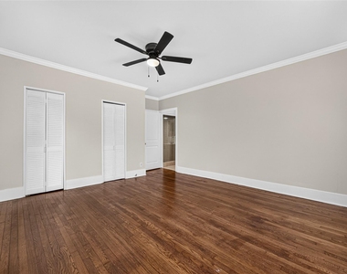 1927 Hawthorne Street - Photo Thumbnail 23