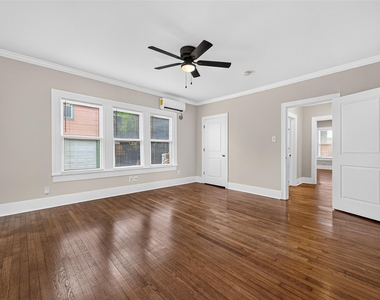 1927 Hawthorne Street - Photo Thumbnail 20